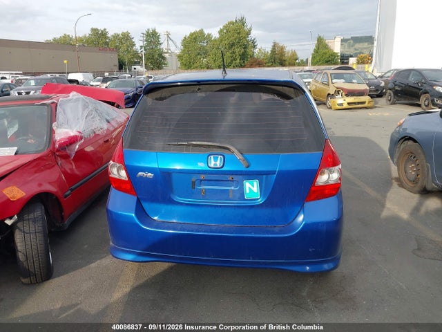 Продажа на аукционе авто 2008 Honda Fit Sport, vin: JHMGD38648S808654, номер лота: 40086837