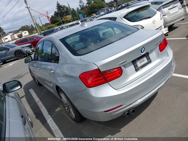 BMW 328i Xdrive 2014 WBA3B3G51ENR82929 Image 3