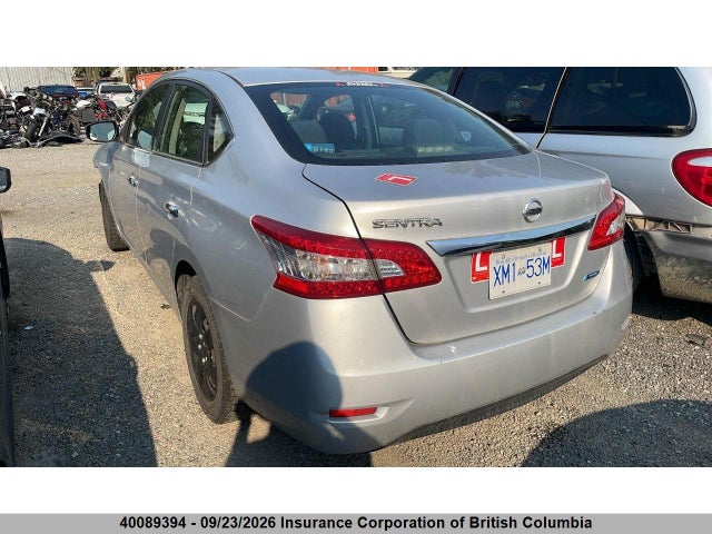 40089394 :رقم المزاد ، 3N1AB7AP8FL650678 vin ، 2015 Nissan Sentra S/sv/sr/sl مزاد بيع