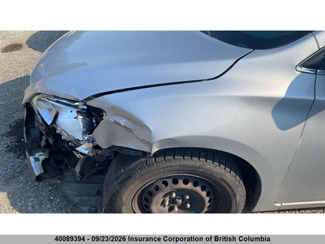 40089394 :رقم المزاد ، 3N1AB7AP8FL650678 vin ، 2015 Nissan Sentra S/sv/sr/sl مزاد بيع