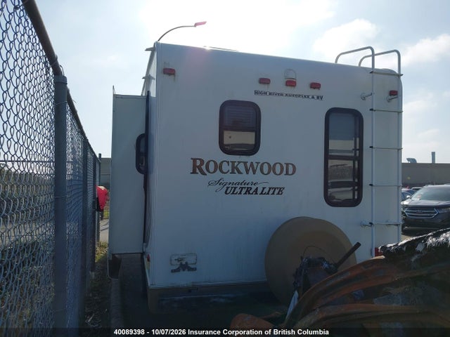 2011 Forest River Rockwood Tent Trailer მანქანა იყიდება აუქციონზე, vin: 4X4FRLD2XB1836872, აუქციონის ნომერი: 40089398