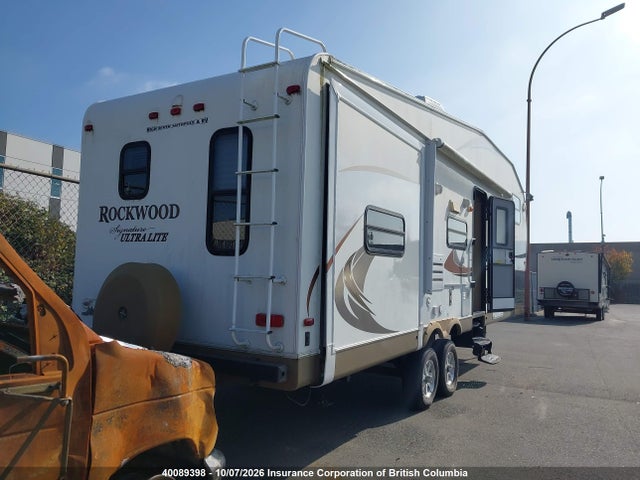 2011 Forest River Rockwood Tent Trailer მანქანა იყიდება აუქციონზე, vin: 4X4FRLD2XB1836872, აუქციონის ნომერი: 40089398