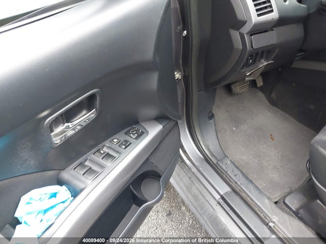 40089400 :رقم المزاد ، JA4AT2AW3BU605730 vin ، 2011 Mitsubishi Outlander Es مزاد بيع