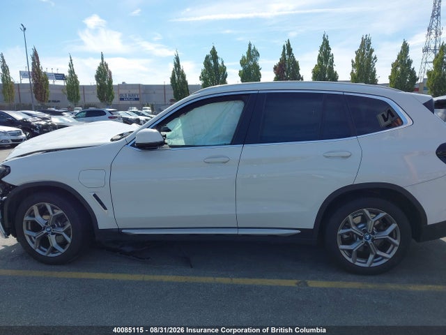 BMW X3 Xdrive30e 2024 5UX63DP0XR9V05873 Image 15
