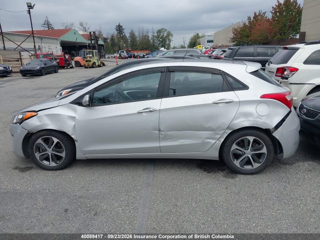 Продажа на аукционе авто 2016 Hyundai Elantra Gt Gls, vin: KMHD35LH2GU301259, номер лота: 40089417