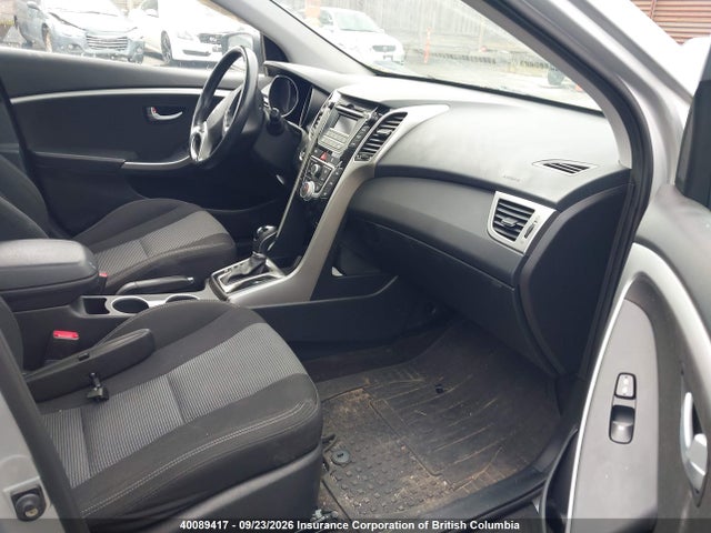 Продажа на аукционе авто 2016 Hyundai Elantra Gt Gls, vin: KMHD35LH2GU301259, номер лота: 40089417