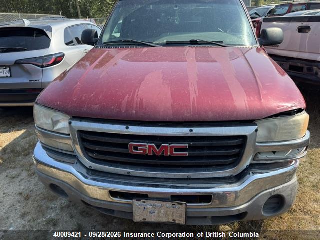 40089421 :رقم المزاد ، 2GTEK13TX51319543 vin ، 2005 Gmc New Sierra K1500 مزاد بيع