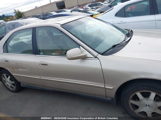 Продажа на аукционе авто 1995 Honda Accord Ex, vin: 1HGCD5658SA808077, номер лота: 40089441