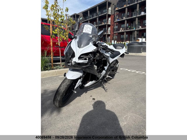 Kawasaki Ex300 B 2014 JKAEX8B13EA007722 Image 2