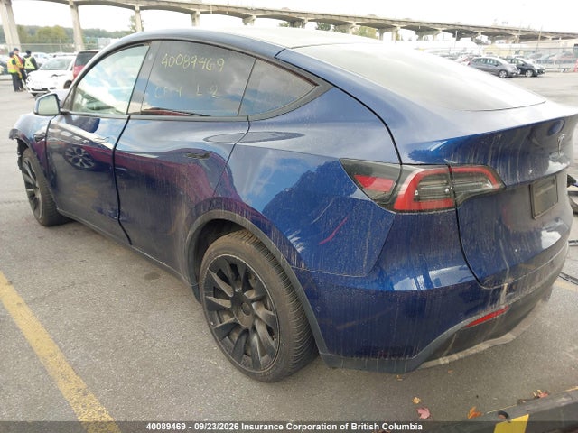 40089469 :رقم المزاد ، 7SAYGDEE1NF490132 vin ، 2022 Tesla Model Y Long Range مزاد بيع