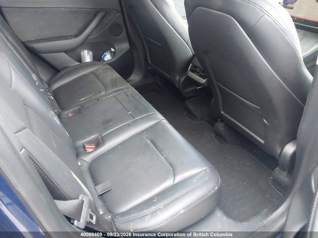 40089469 :رقم المزاد ، 7SAYGDEE1NF490132 vin ، 2022 Tesla Model Y Long Range مزاد بيع