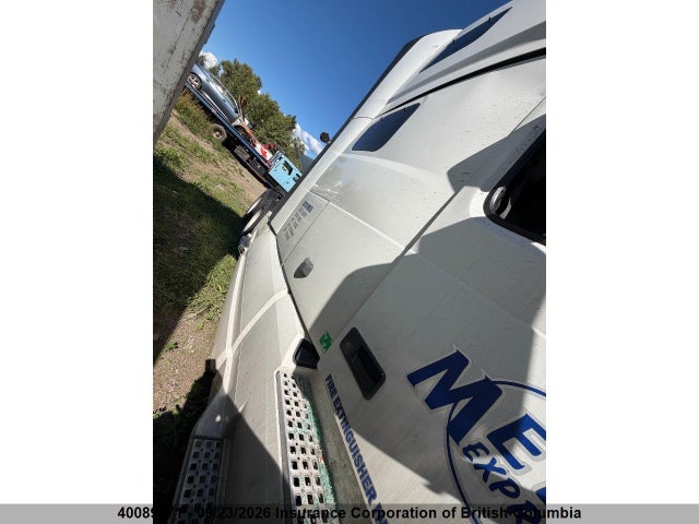 Volvo Vn L 2022 4V4NC9EH4NN292783 Image 13
