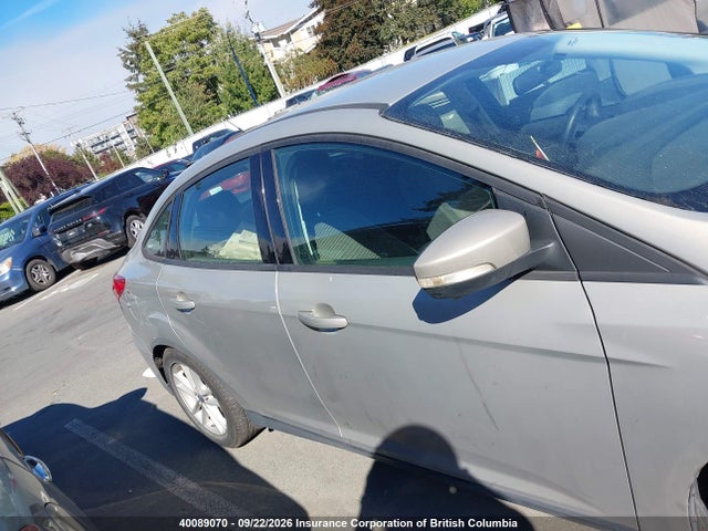 Ford FOCUS SE 2016 1FADP3F23GL317406 Image 13