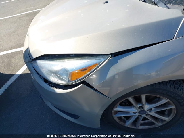 Ford FOCUS SE 2016 1FADP3F23GL317406 Image 6