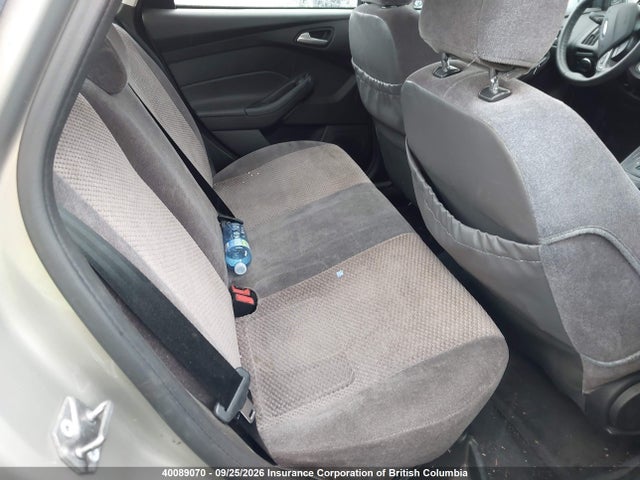 Ford FOCUS SE 2016 1FADP3F23GL317406 Image 8