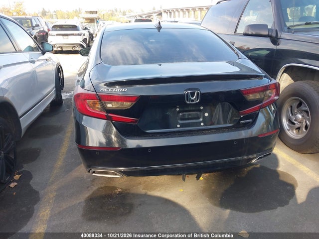 Honda Accord Touring 2018 1HGCV1F90JA803544 Image 16