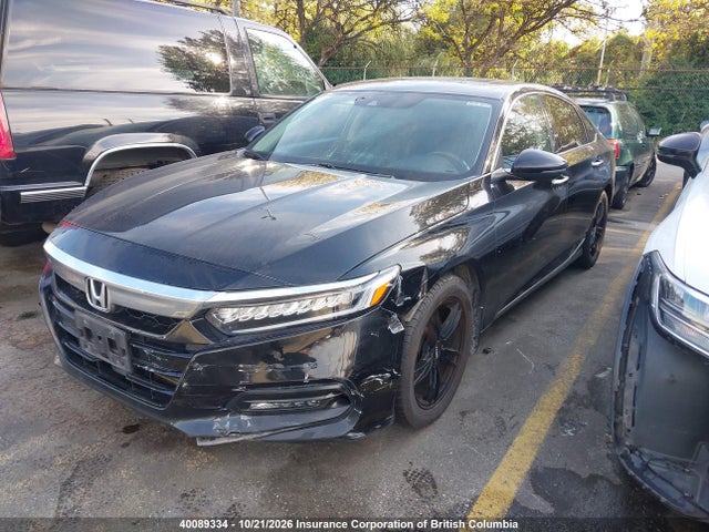 Honda Accord Touring 2018 1HGCV1F90JA803544 Image 2