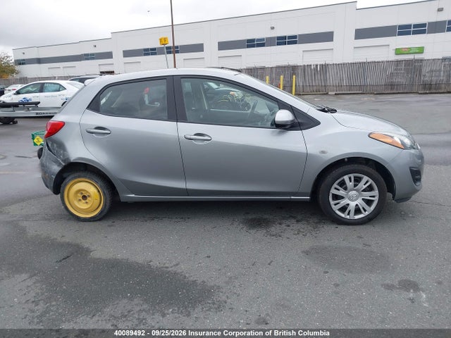 40089492 :رقم المزاد ، JM1DE1KY0E0189591 vin ، 2014 Mazda Mazda2 Sport مزاد بيع