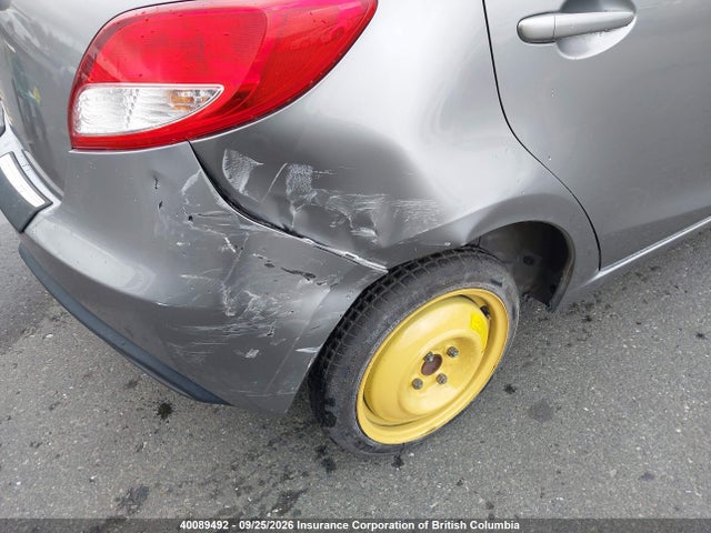40089492 :رقم المزاد ، JM1DE1KY0E0189591 vin ، 2014 Mazda Mazda2 Sport مزاد بيع
