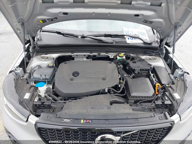 Volvo XC40 2024 YV4L12ULXR2228712 Image 10