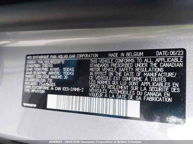 Volvo XC40 2024 YV4L12ULXR2228712 Image 9