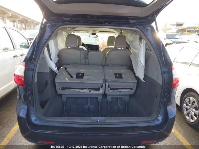 Toyota SIENNA LE 2020 5TDKZ3DC5LS072267 Image 24