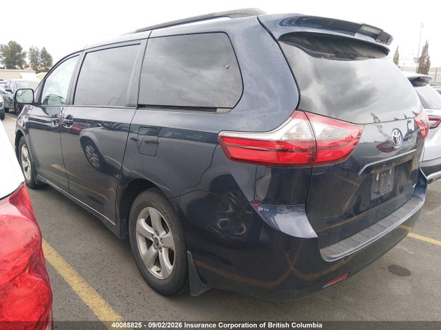 Toyota SIENNA LE 2020 5TDKZ3DC5LS072267 Image 3