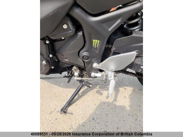 40089531 :رقم المزاد ، MH3RH06N5FK002537 vin ، 2015 Yamaha Yzfr3 مزاد بيع