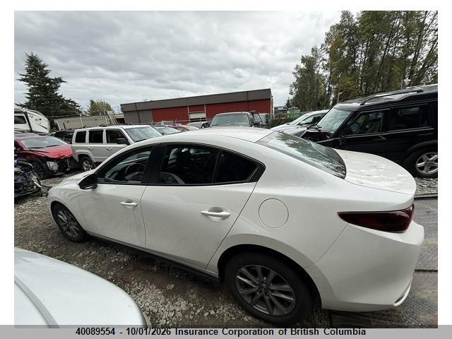 2025 Mazda 3 Preferred მანქანა იყიდება აუქციონზე, vin: JM1BPACM5S1778994, აუქციონის ნომერი: 40089554