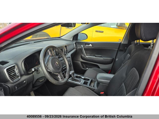 KNDPMCAC5J7429074 KIA Sportage Lx