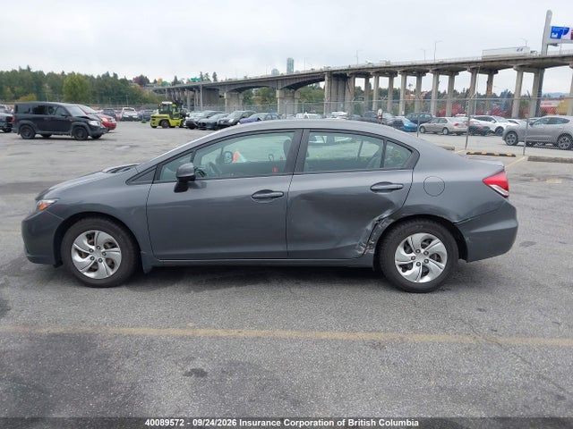 Продажа на аукционе авто 2013 Honda Civic, vin: 2HGFB2E47DH024925, номер лота: 40089572