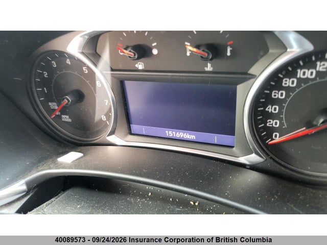 2GNAXUEV0M6142137 Chevrolet EQUINOX LT