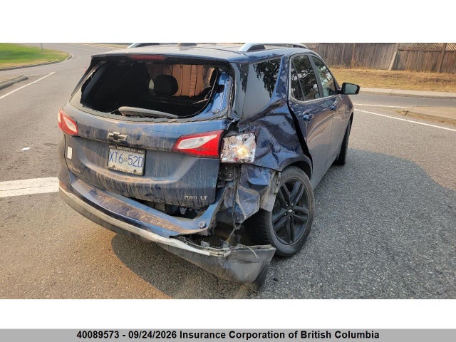 2GNAXUEV0M6142137 Chevrolet EQUINOX LT