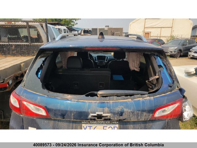 2GNAXUEV0M6142137 Chevrolet EQUINOX LT