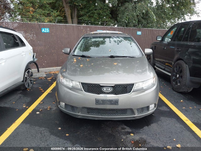 2010 Kia Forte მანქანა იყიდება აუქციონზე, vin: KNAFW4A30A5195317, აუქციონის ნომერი: 40089574