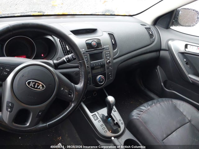 2010 Kia Forte მანქანა იყიდება აუქციონზე, vin: KNAFW4A30A5195317, აუქციონის ნომერი: 40089574