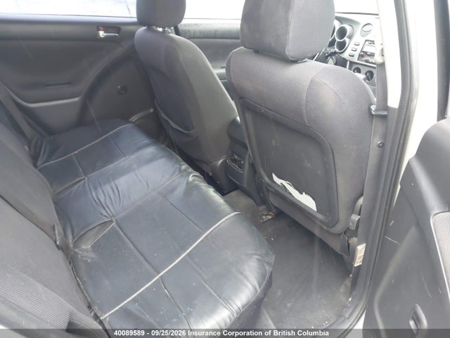 40089589 :رقم المزاد ، 2T1KR32E04C811317 vin ، 2004 Toyota Corolla Matrix Xr مزاد بيع