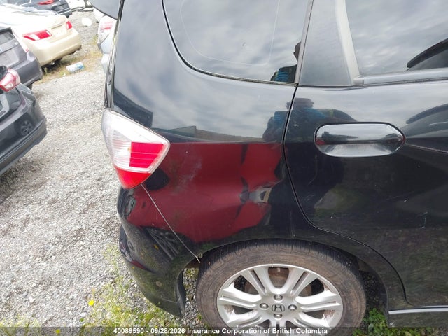 2010 Honda Fit მანქანა იყიდება აუქციონზე, vin: JHMGE8H81AC801463, აუქციონის ნომერი: 40089590