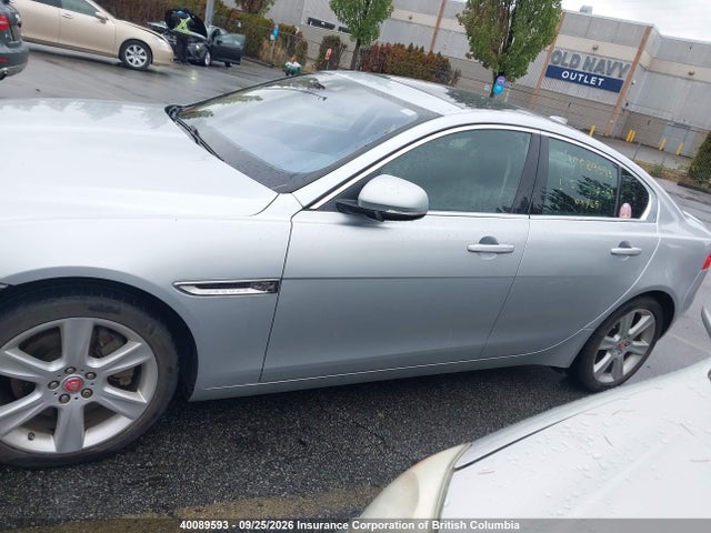 Jaguar XE 2018 SAJAK4FX9JCP40559 Image 14