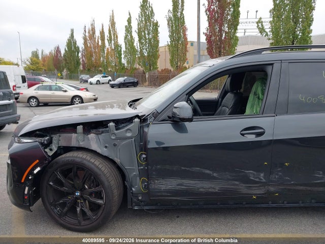 40089595 :رقم المزاد ، 5UX23EM04T9411813 vin ، 2026 Bmw X7 مزاد بيع