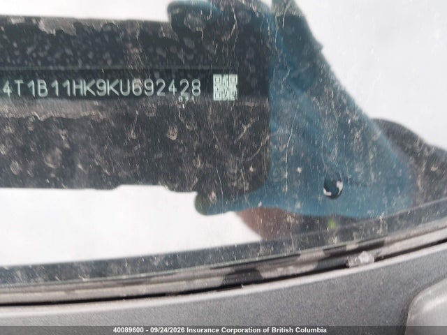 2019 Toyota Camry მანქანა იყიდება აუქციონზე, vin: 4T1B11HK9KU692428, აუქციონის ნომერი: 40089600