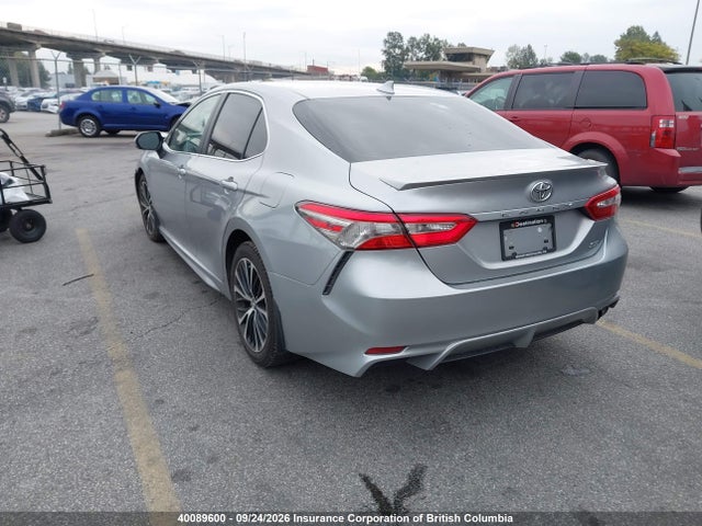 2019 Toyota Camry მანქანა იყიდება აუქციონზე, vin: 4T1B11HK9KU692428, აუქციონის ნომერი: 40089600