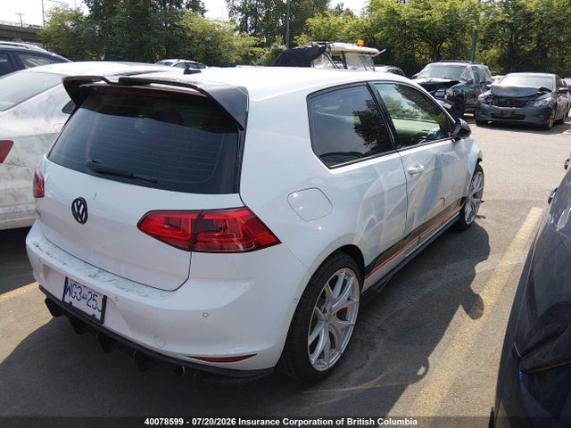 40078599 :رقم المزاد ، 3VWTT7AU9HM039500 vin ، 2017 Volkswagen Gti S مزاد بيع