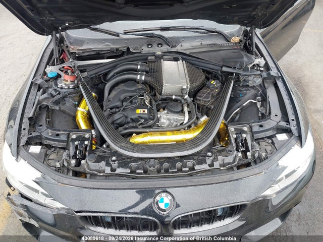BMW M4 2016 WBS3R9C54GK708760 Image 10