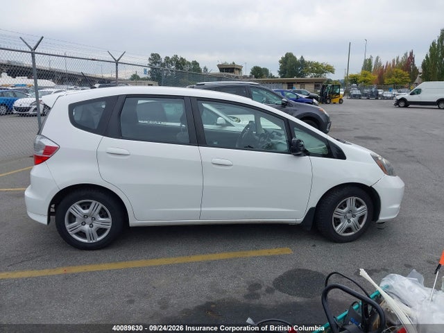 Honda Fit 2014 LUCGE8H59E3000160 Image 14