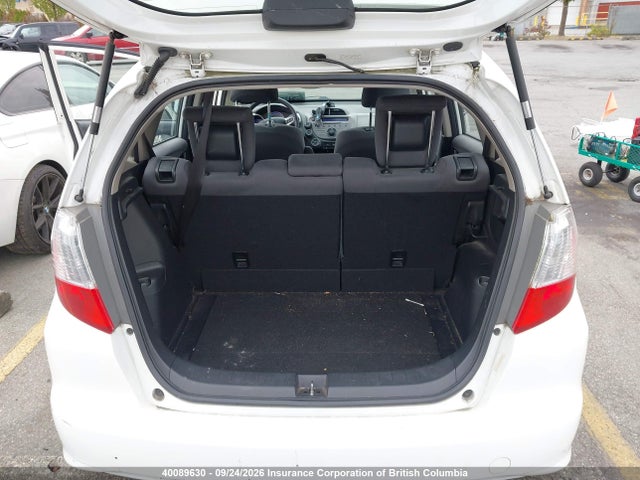 Honda Fit 2014 LUCGE8H59E3000160 Image 23