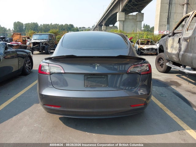 5YJ3E1EA4MF084482 Tesla MODEL 3