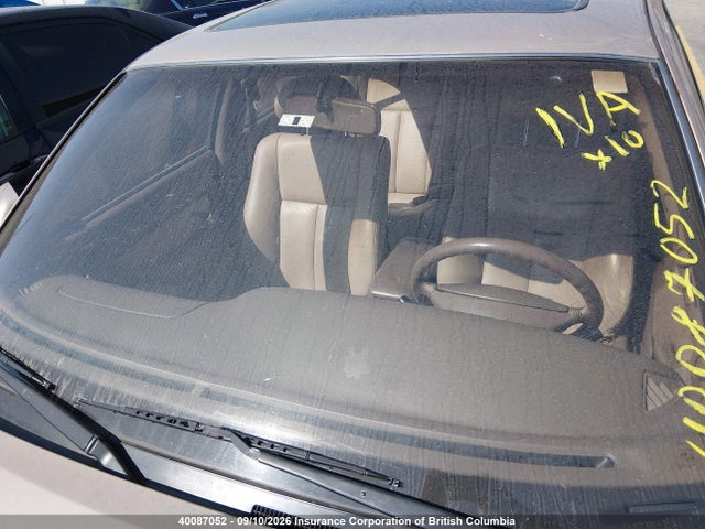 40087052 :رقم المزاد ، JT2GK12E8R0015553 vin ، 1994 Toyota Camry Le مزاد بيع