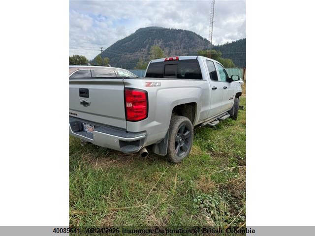 Aukcja sprzedaży 2018 Chevrolet Silverado K1500 Lt, vin: 1GCVKREC9JZ273572, numer aukcji: 40089641