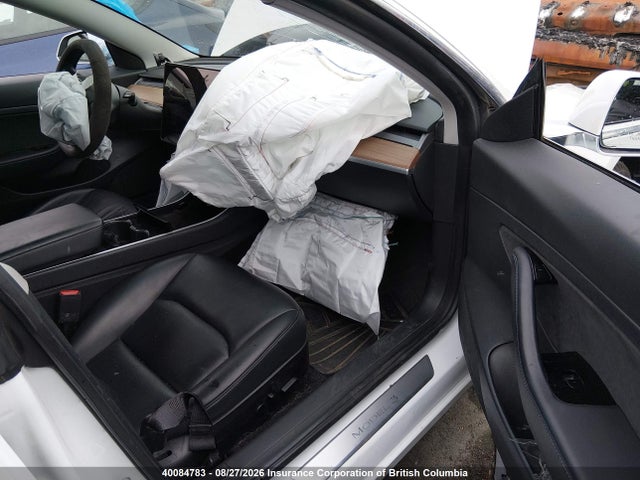 5YJ3E1EA1LF798701 Tesla MODEL 3